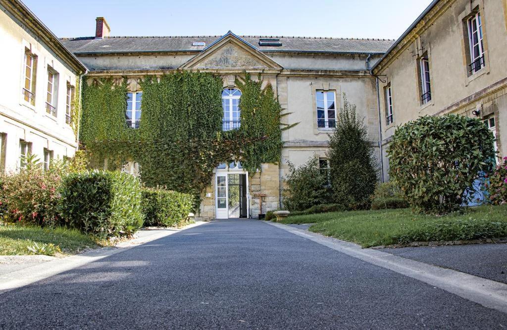 Logis Des Grands Chapeaux 贝叶 外观 照片