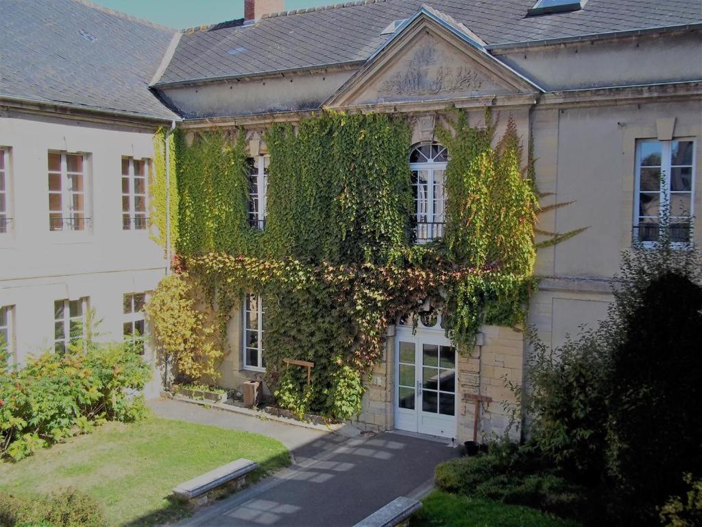 Logis Des Grands Chapeaux 贝叶 外观 照片